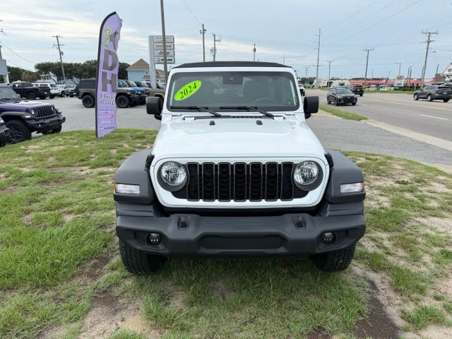 jeep wrangler 4-door 2024 1C4PJXDG0RW327424 image jeep wrangler 4-door 2024 1C4PJXDG0RW327424 image